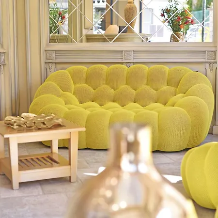 Hotell Le Rocher Calvi (Corsica)