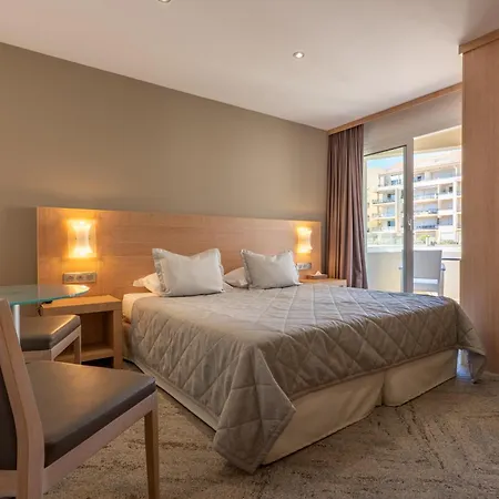 Le Rocher 3* Calvi (Corsica)