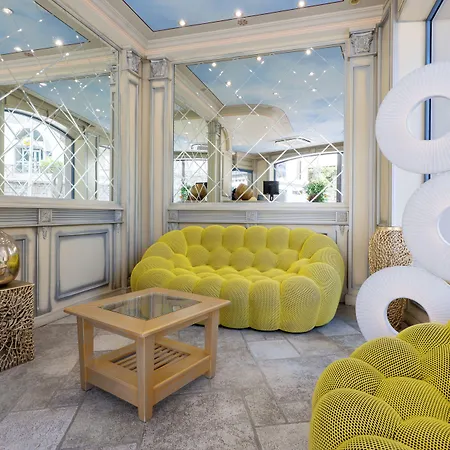 Hotel Le Rocher Calvi (Corsica)