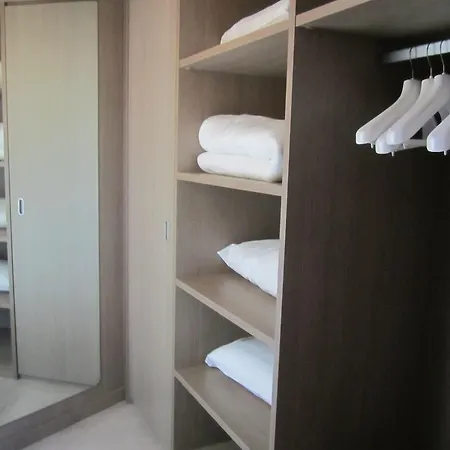 Hotell Le Rocher Calvi (Corsica)