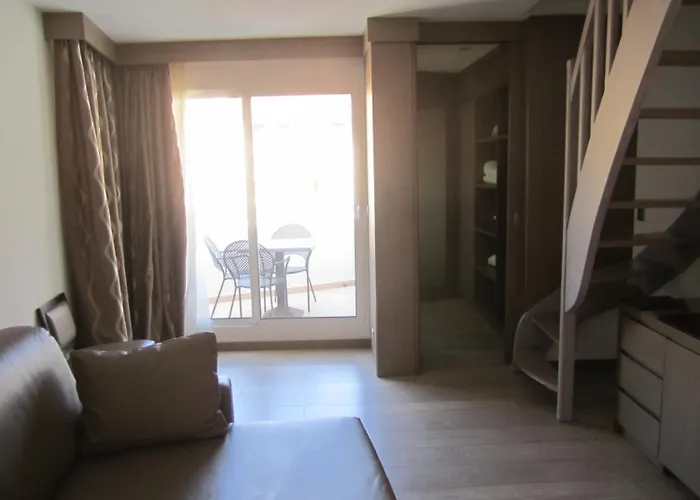 Le Rocher Кальви