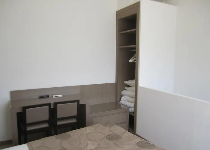 オテル ル ロシェ 3*