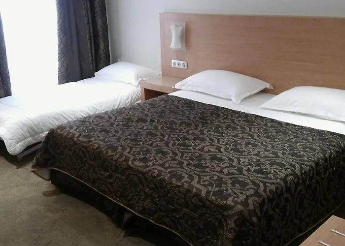 Hotel Le Rocher Calvi (Corsica)